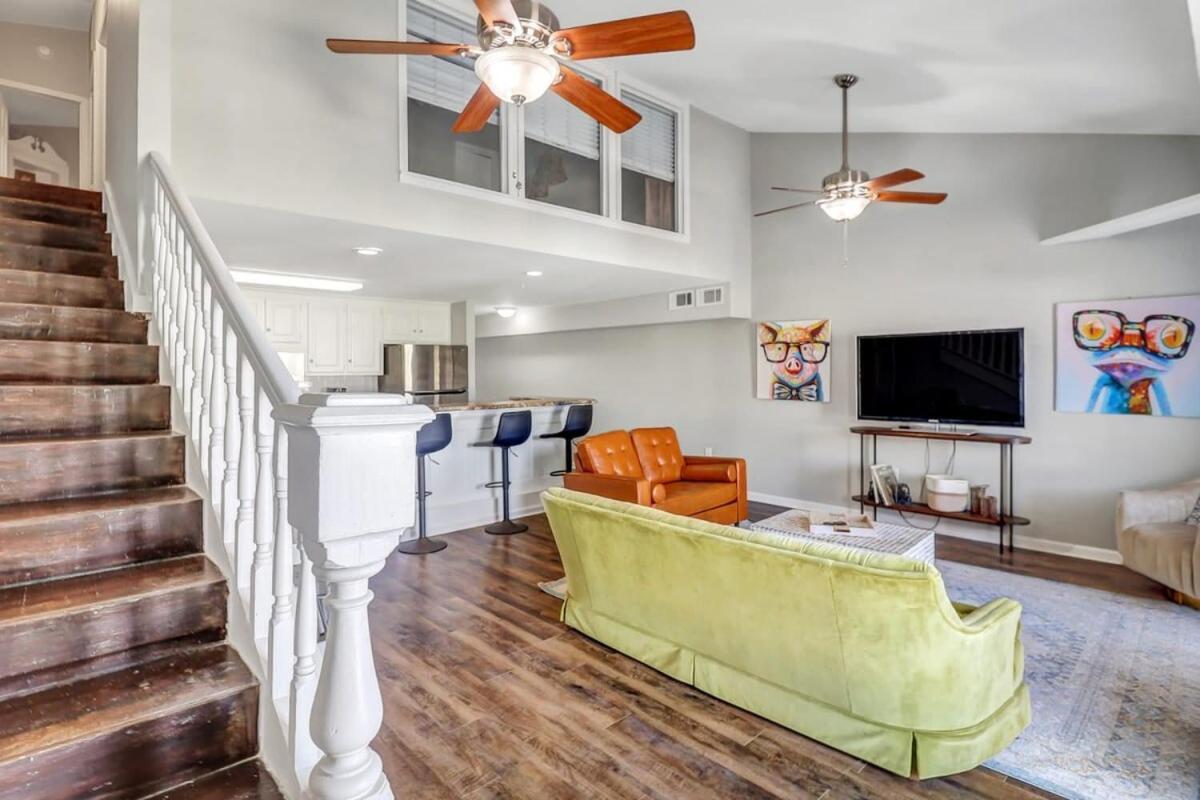 Ferienwohnung Eagle'S Landing Loft-Downtown Above Bull & Barrel Statesboro Exterior foto